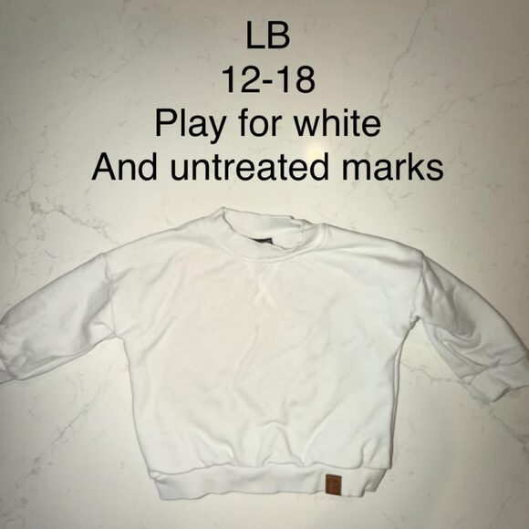 Little Bipsy Tops - little bipsy White crewneck sweatshirt 12-18m